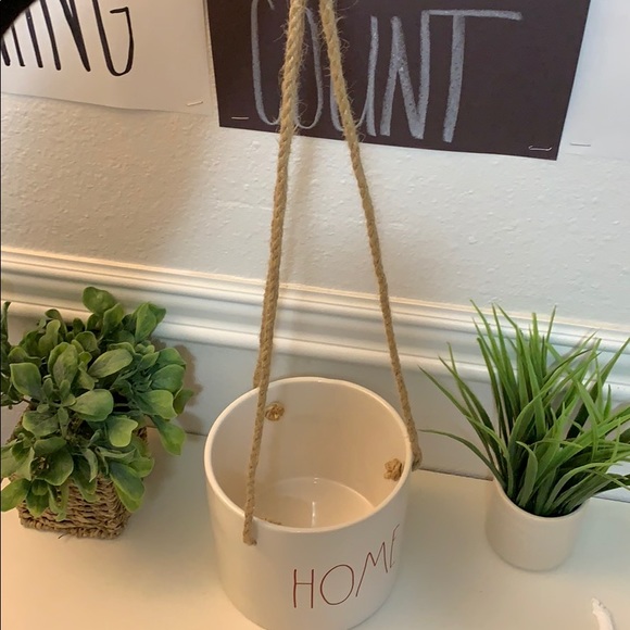 New, Rae Dunn hanging planter